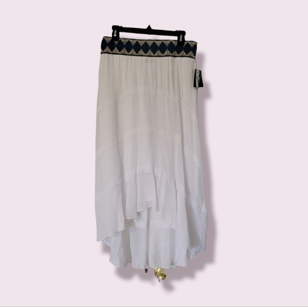 Skirt White Hi Low White Skirt Blue Diamond waist Large NWT